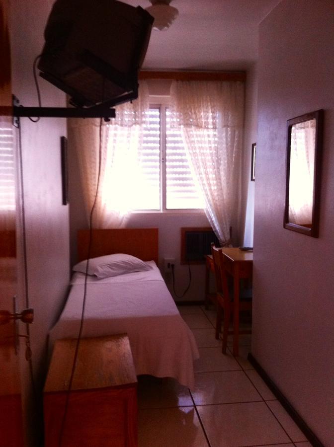 Hotel Brasil Cerro Largo Eksteriør bilde
